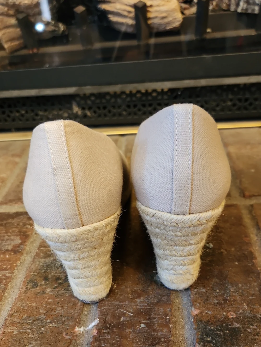 J Crew Factory Tan Beige Wedge Heels Canvas Size 9 Round Toe Espadrille